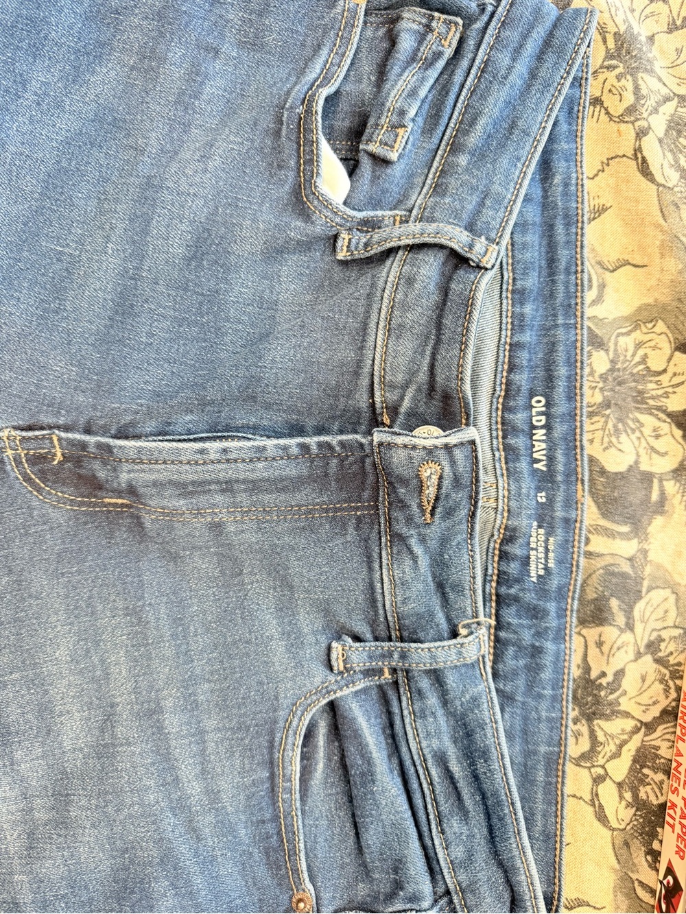 Old Navy Women's Medium Blue Skinny-Leg Jeans